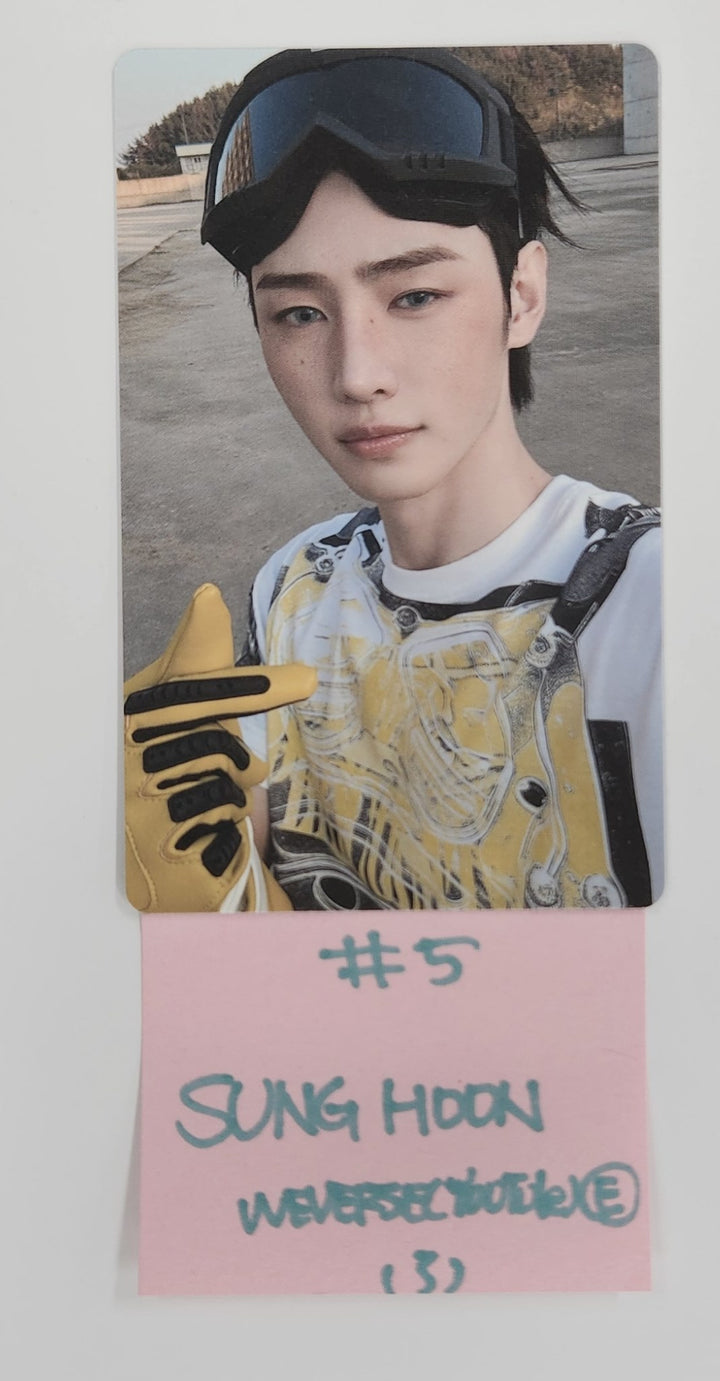 Enhypen "Desire : Unleash" - Weverse Shop (YouTube) Gift Photocard [ENGENE ver.] [25.7.10]
