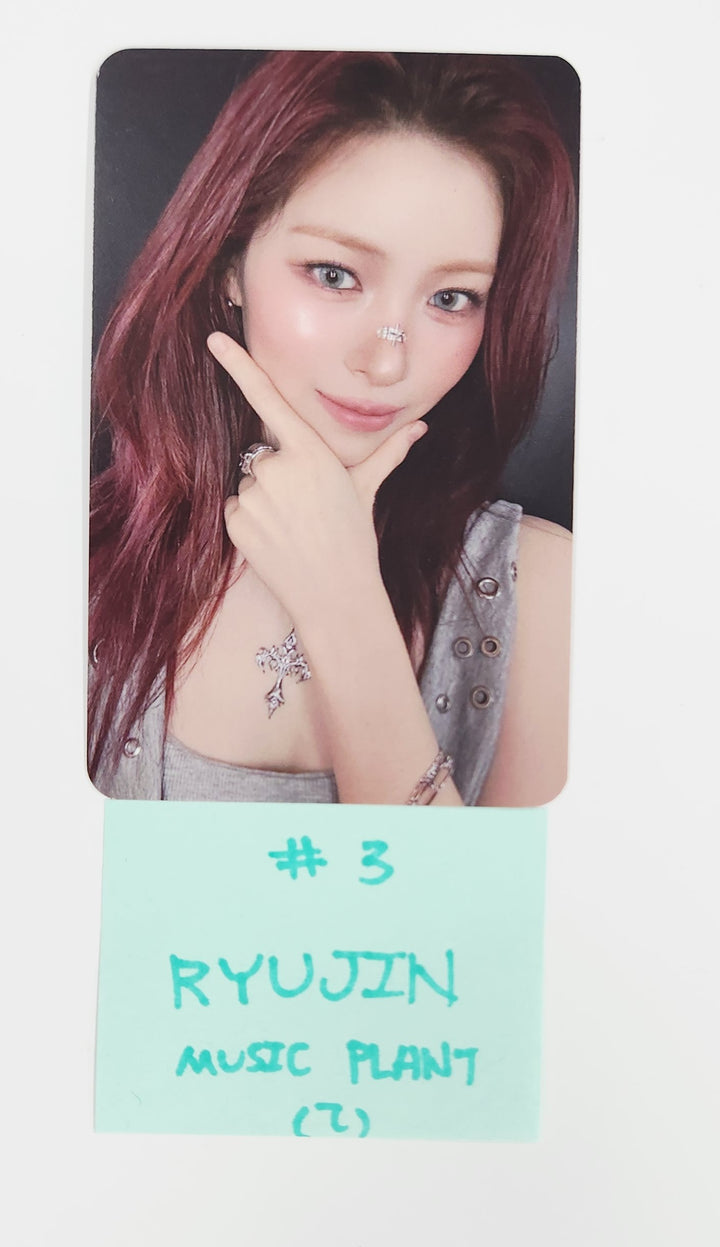 ITZY "Girls Will Be Girls" - Music Plant Fansign Event Photocard [25.7.11]