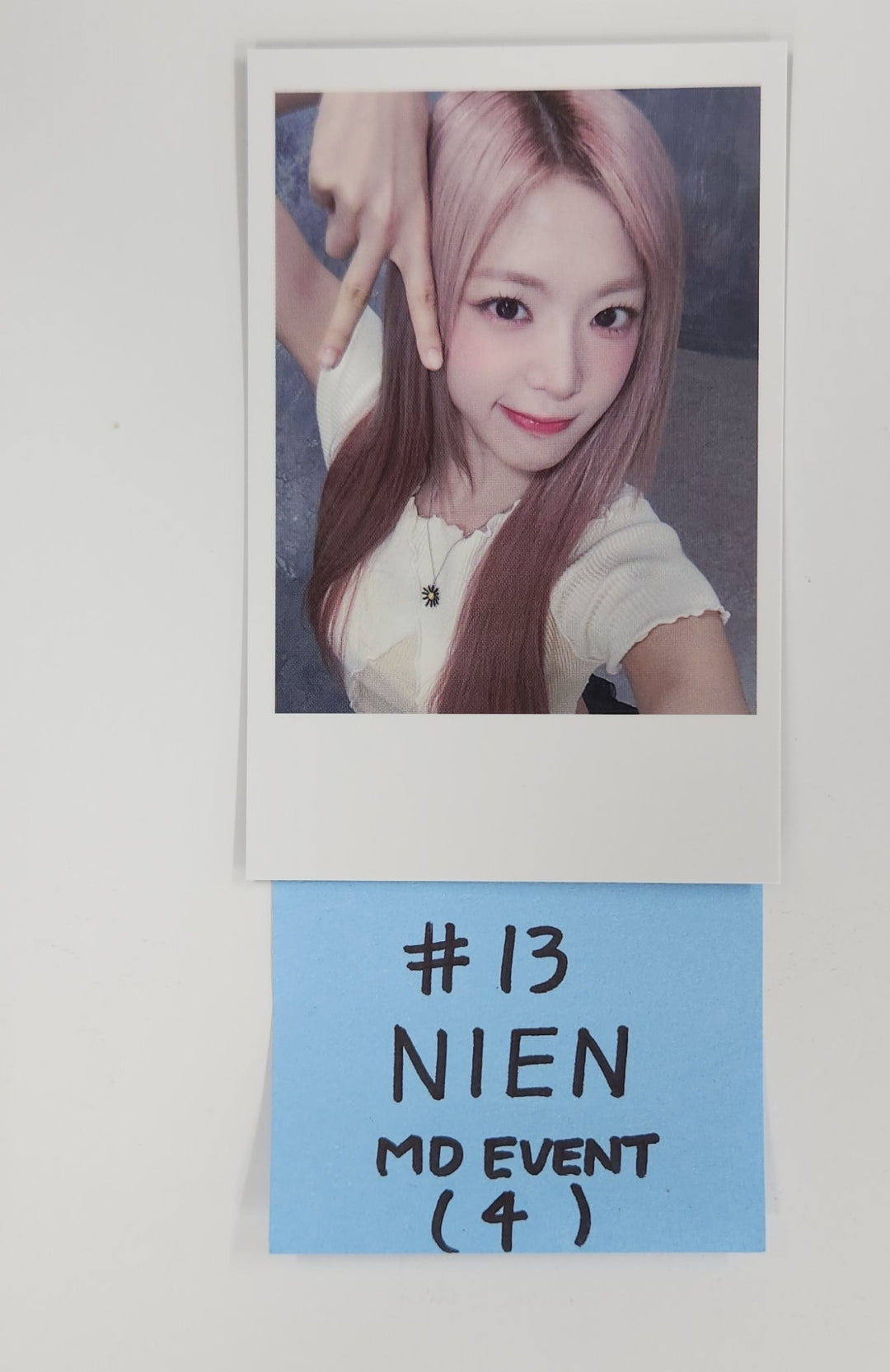 TripleS "TripleS A Live 25 in Seoul" - MD Event Polaroid Type Photocard [25.7.14]