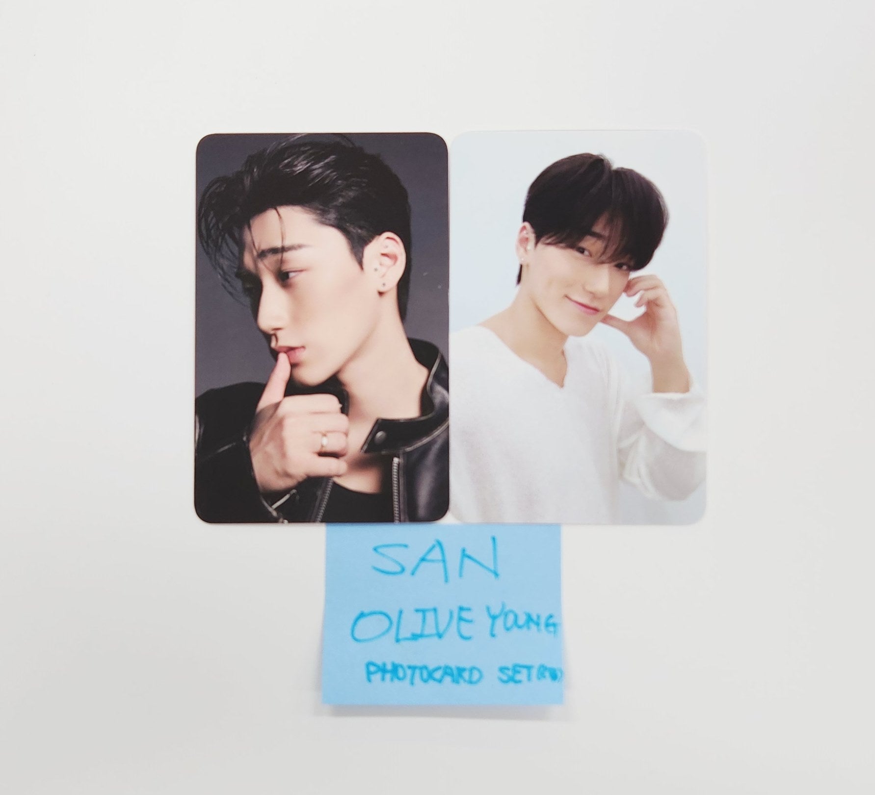 ATEEZ - HALLYUSUPERSTORE
