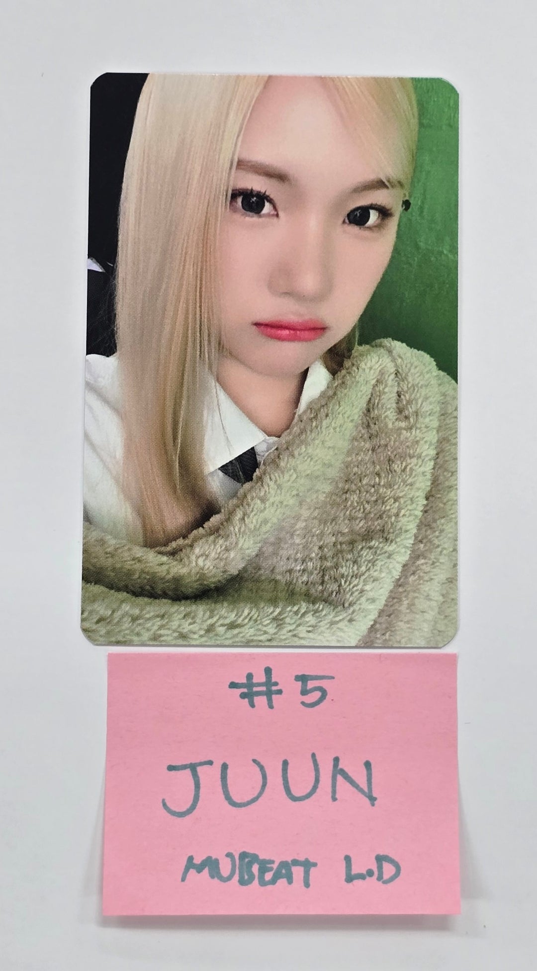 Hearts2Hearts "STYLE" - MUBEAT Mall Lucky Draw Event Photocard [25.7.17]