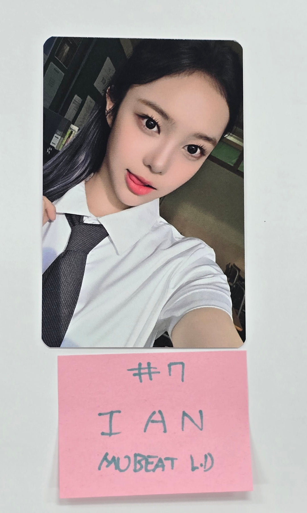 Hearts2Hearts "STYLE" - MUBEAT Mall Lucky Draw Event Photocard [25.7.17]