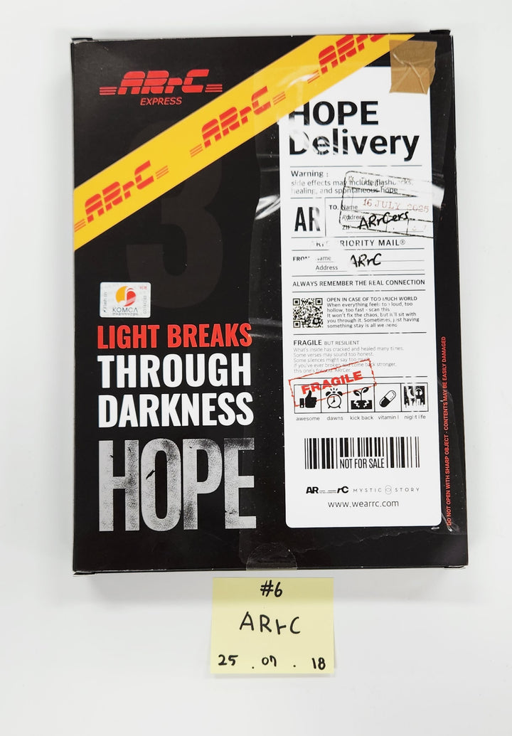 ifeye "sweet tang", ARrC "HOPE", ONEW "PERCENT", Rescene "Dearest" - Hand Autographed(signed) Promo Album [25.7.18]