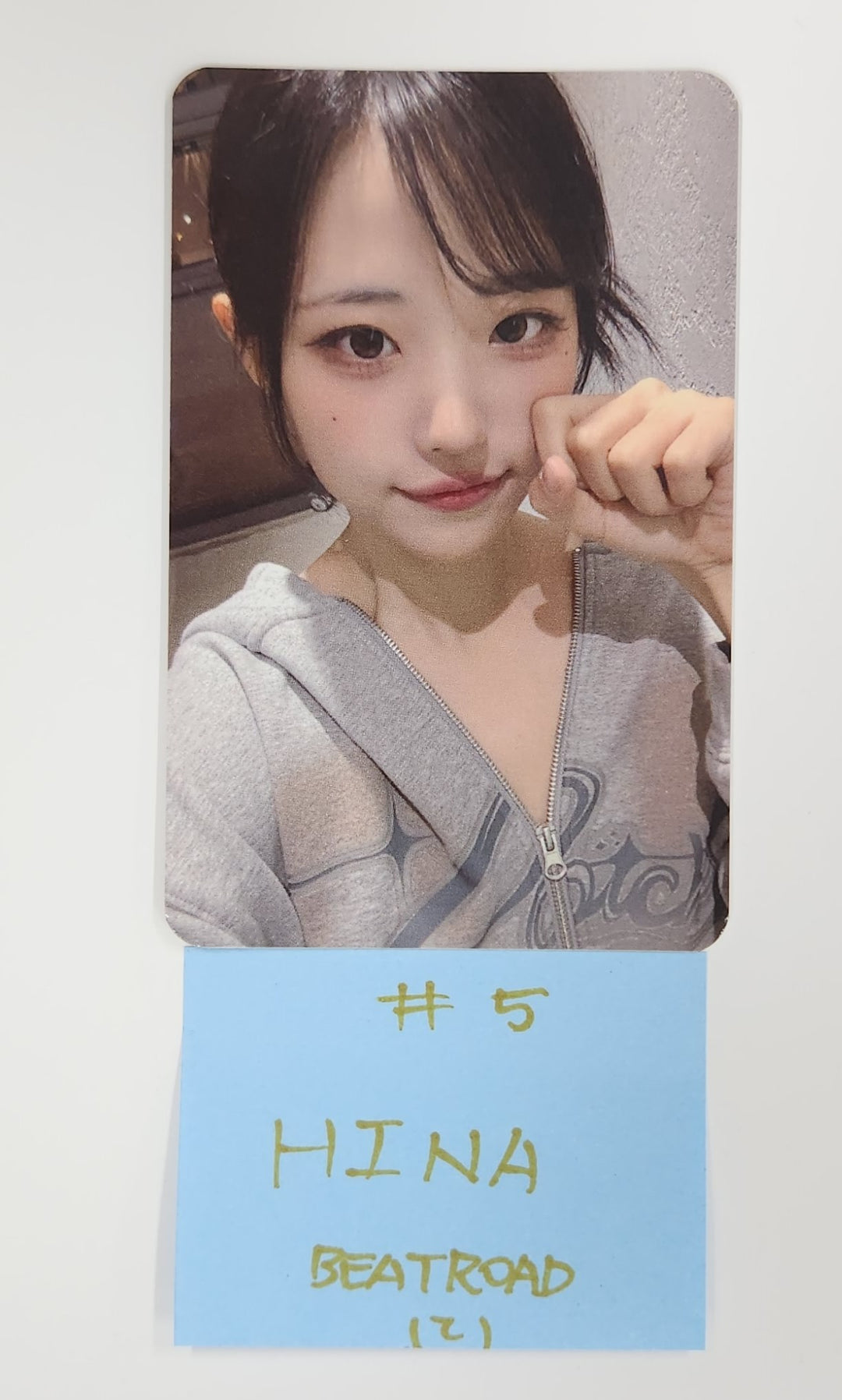 QWER "IN A MILLION NOISES, I'LL BE YOUR HARMONY" - Beatroad Fansign Event Photocard [25.7.25]