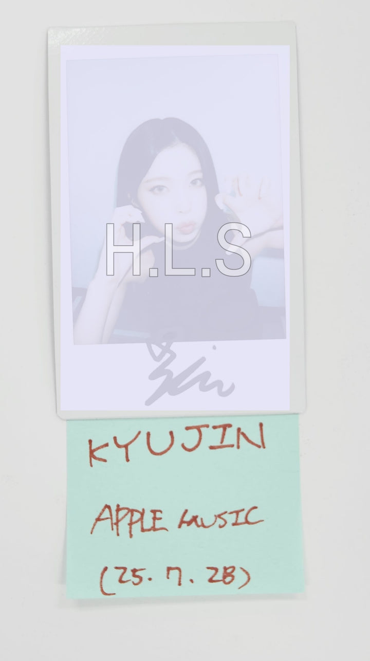 Kyujin (Of NMIXX) "Fe3O4: FORWARD" - Hand Autograhped(Signed) Polaroid [25.7.28]