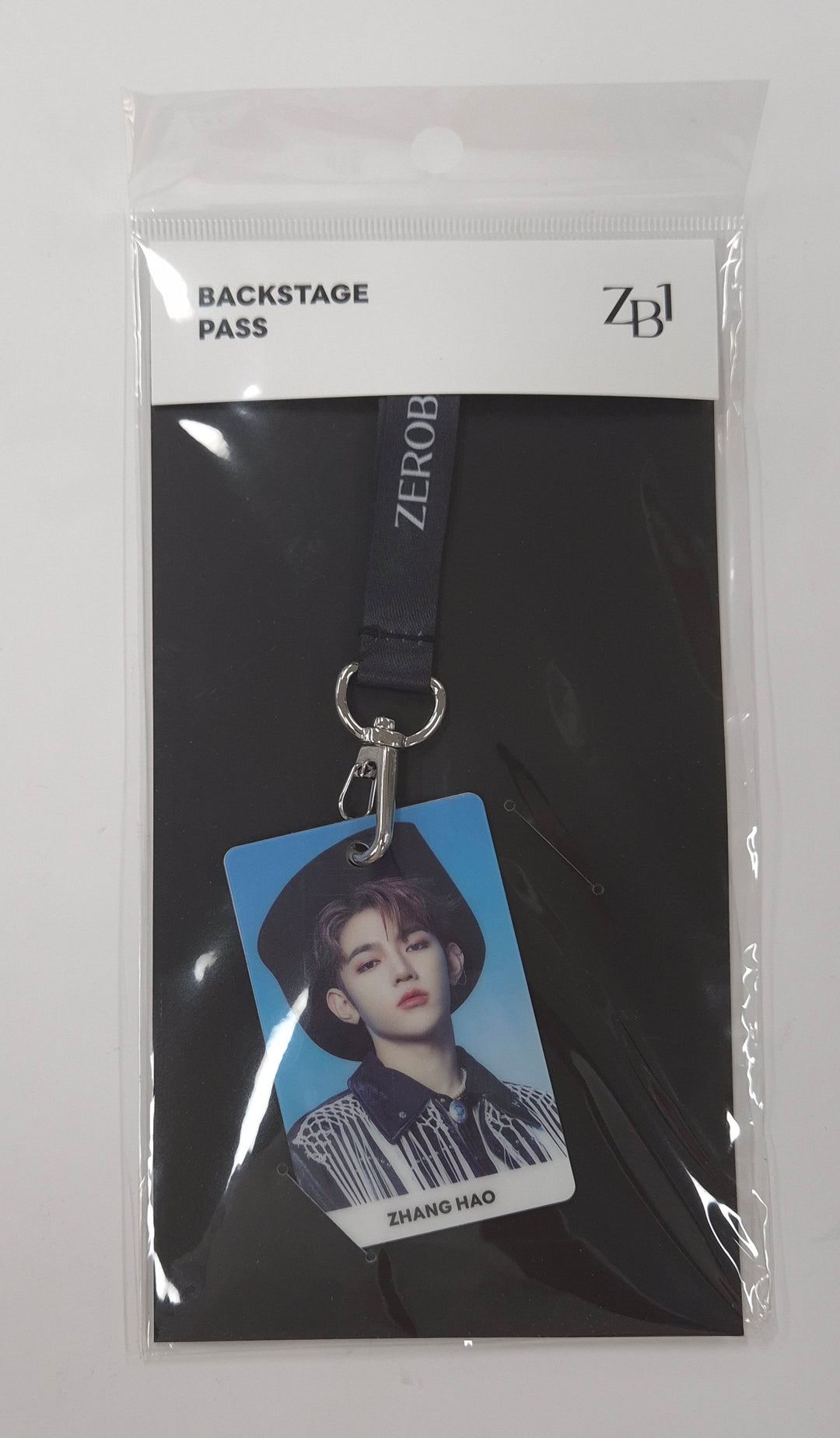 ZeroBaseOne x Linefriendssquare Backstage Pass