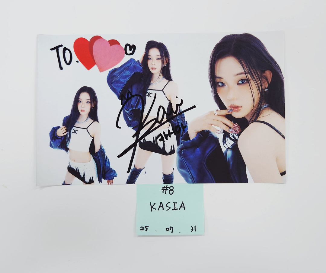 IFEYE "ERLU BLUE" - A Cut Page From Fansign Event Album [25.7.31]