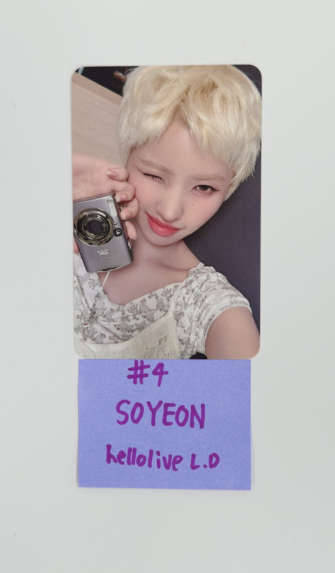 I-DLE "We are" - Hello Live Lucky Draw Event Photocard [25.8.1]