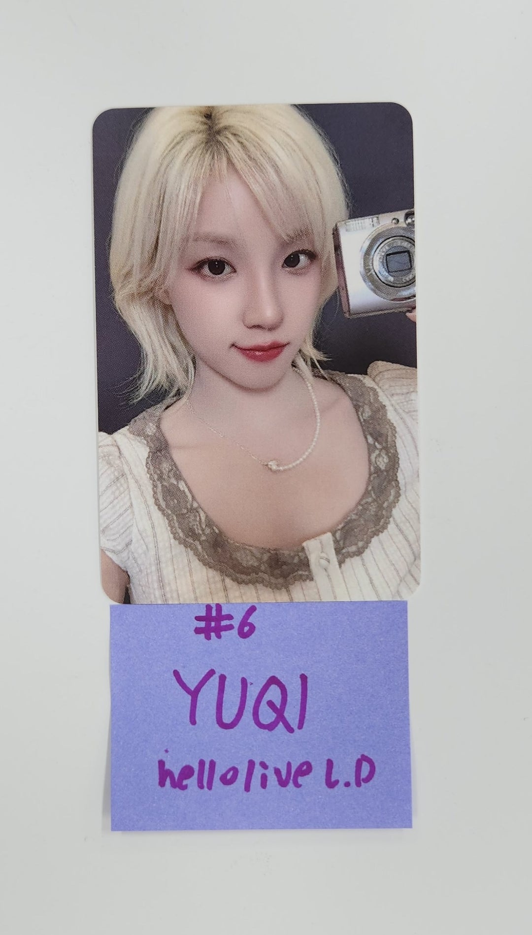 I-DLE "We are" - Hello Live Lucky Draw Event Photocard [25.8.1]