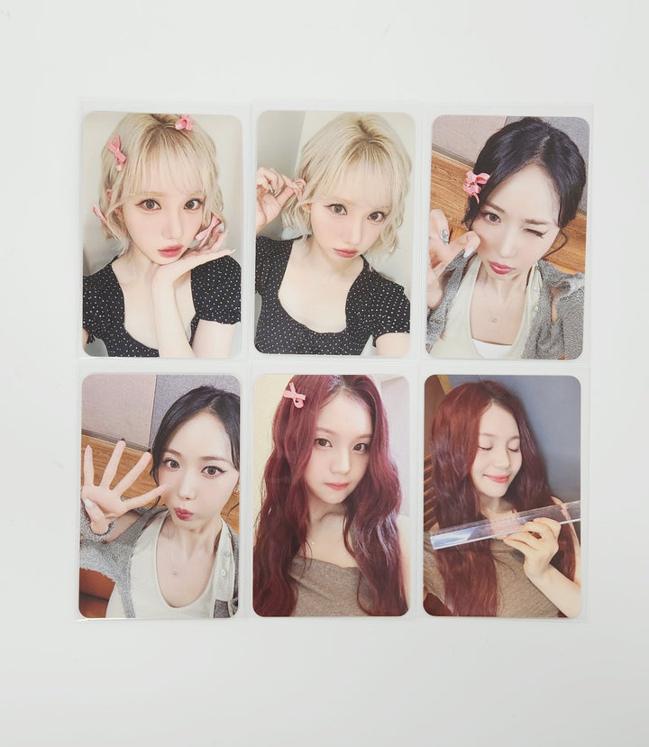 VIVIZ "A Montage of ( )" - Withmuu Fansign Event Photocard R2 [25.8.4]