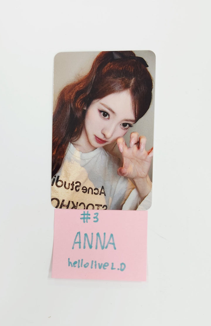 MEOVV "MY EYES OPEN VVIDE" - HelloLive Lucky Draw Event Photocard [25.8.5]