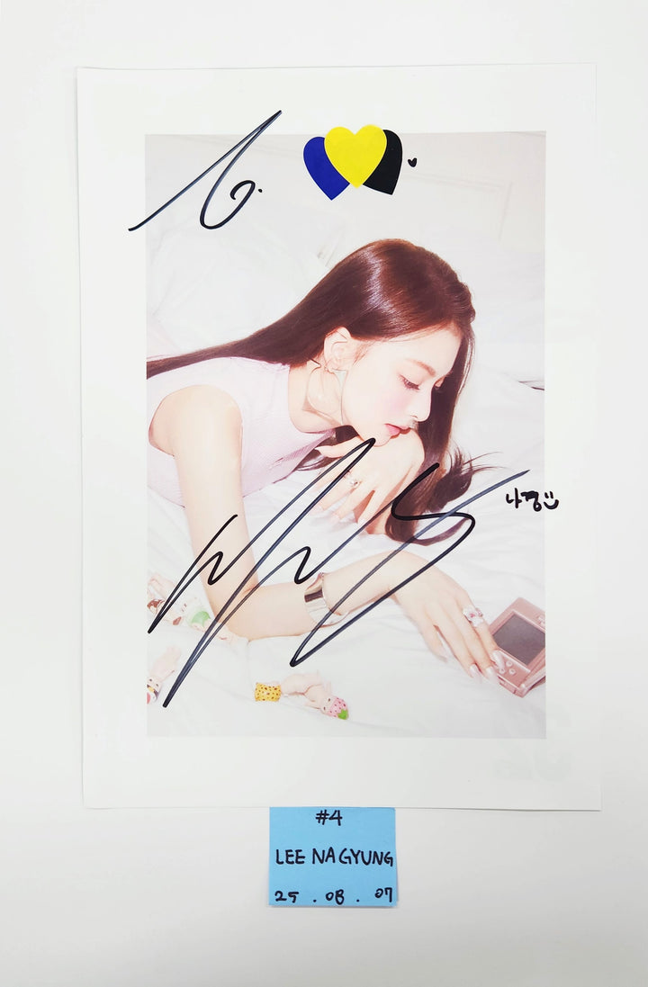 Fromis_9 "From Our 20’s" - A Cut Page From Fansign Event Album [25.8.7]
