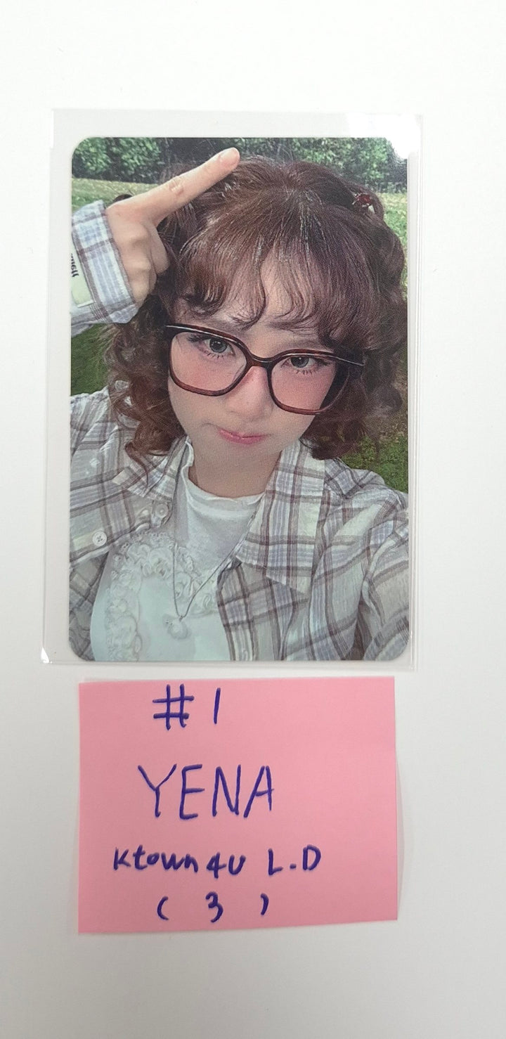 YENA "Blooming Wings" - Ktown4U Lucky Draw Event Photocard [25.8.8]