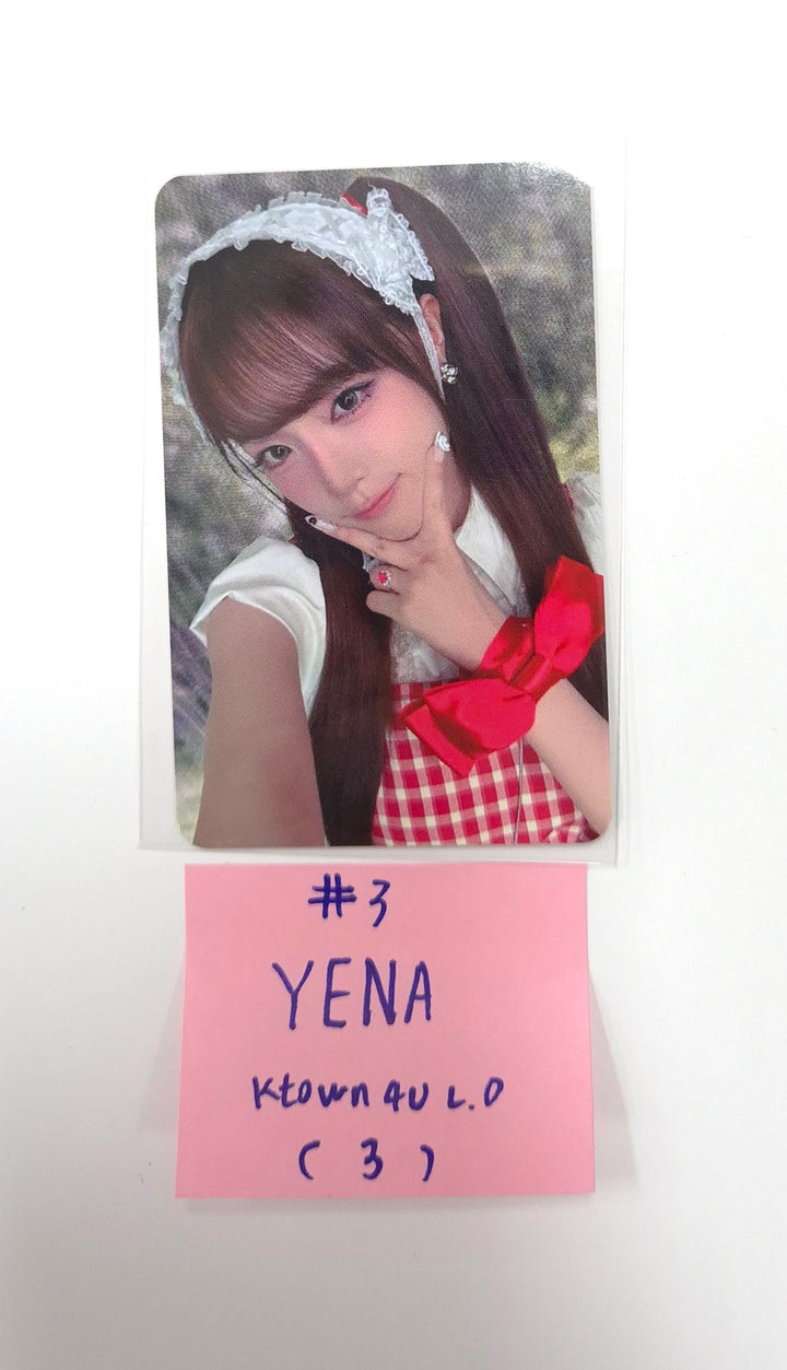 YENA "Blooming Wings" - Ktown4U Lucky Draw Event Photocard [25.8.8]