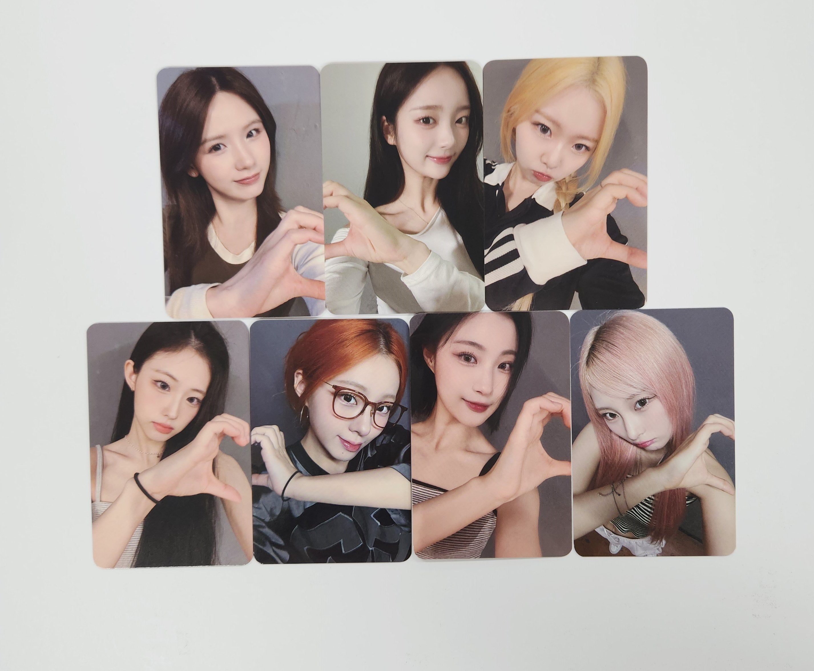 K-POP・アジア This shop The Home of K POP -Memorabilia – HALLYUSUPERSTORE