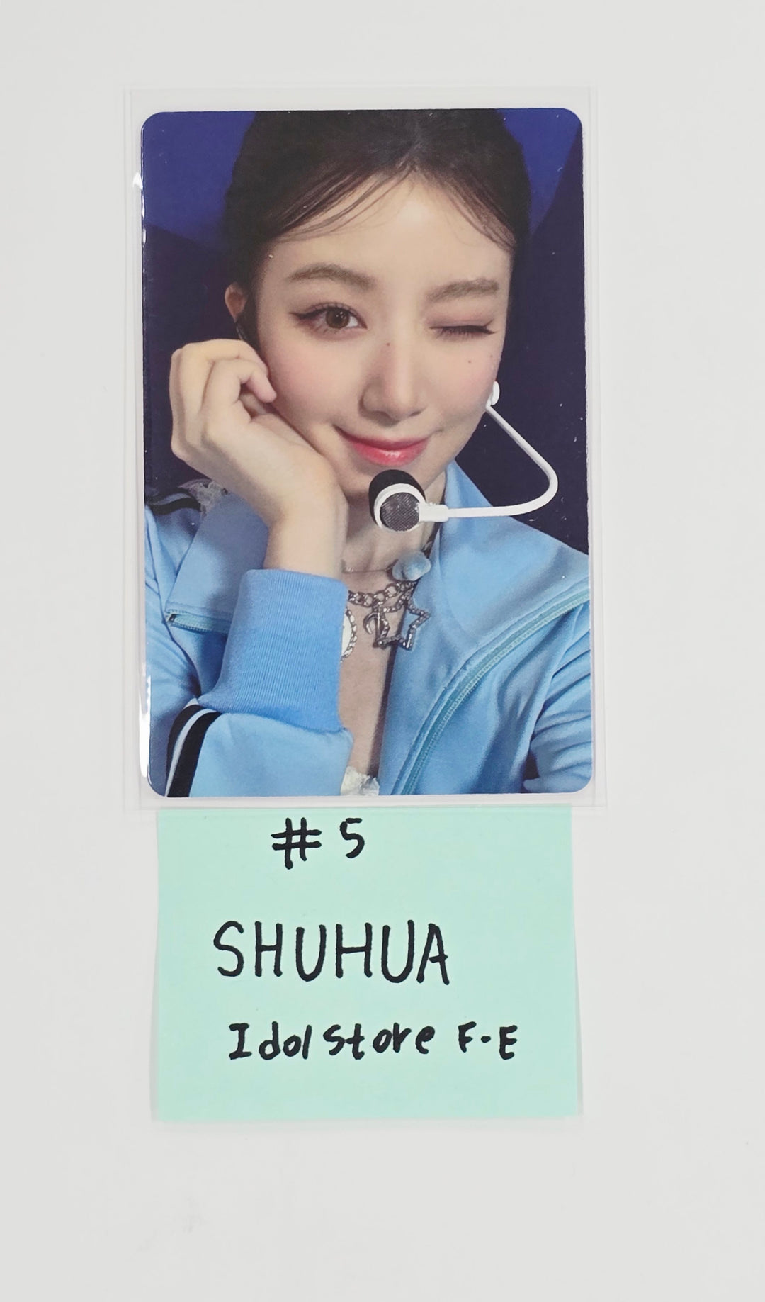 I-DLE "We are" - I-Dol Store Fansign Event Photocard R3 [25.8.11]
