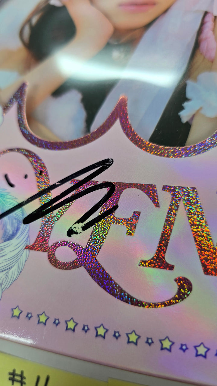 KIIIKIII "UNCUT GEM", SAY MY NAME " ILy", YENA "Blooming Wings", IFEYE "Sweet Tang" - Hand Autographed(Signed) Promo Album [25.8.11]