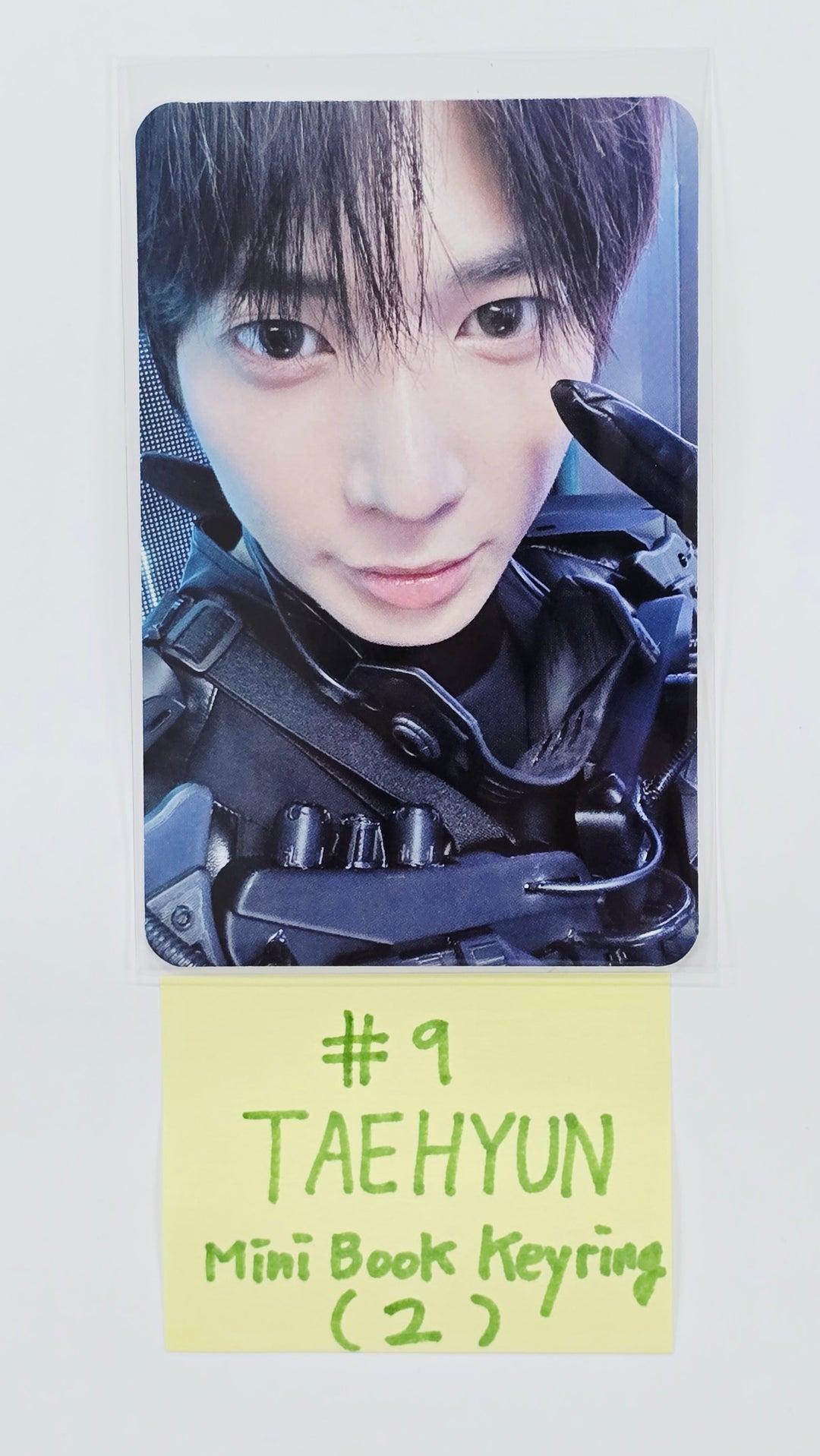 TXT "TOGETHER" - Official Photocard (mini book keyring ver.) [25.8.11]