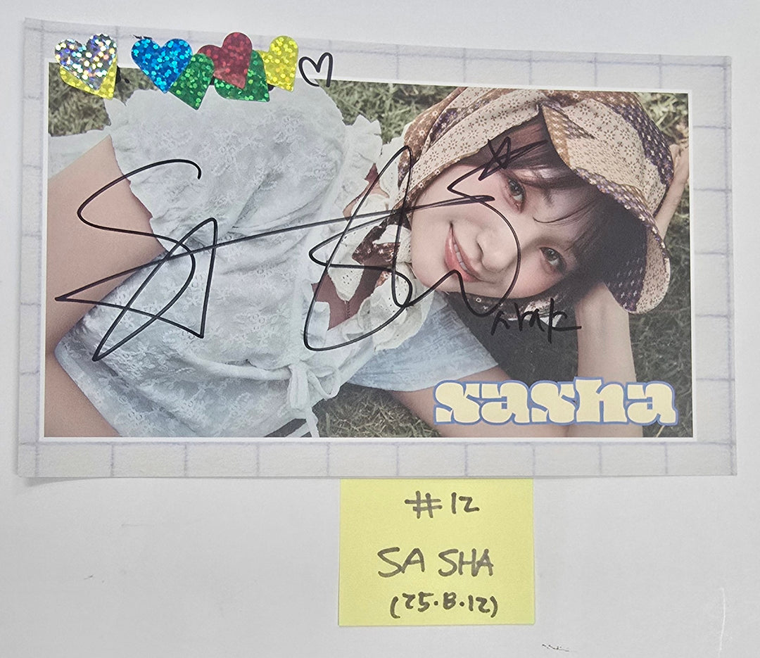 IFEYE "Sweet Tang" - A Cut Page From Fansign Event Album [25.8.12]