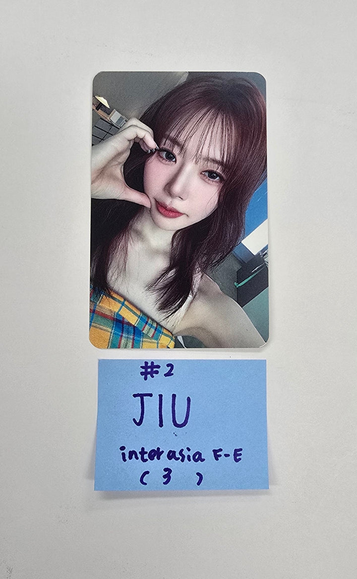UAU "Playlist #You Are You" - InterAsia Fansign Event Photocard [25.8.12]