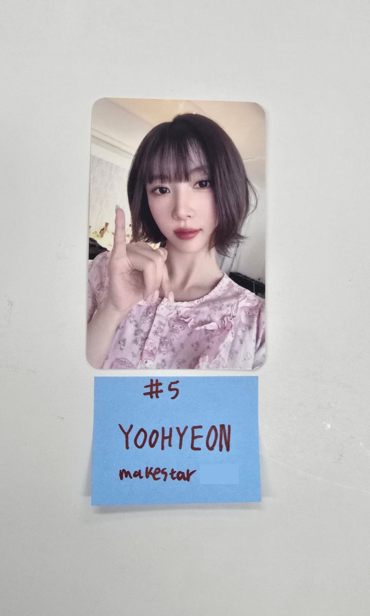 UAU "Playlist #You Are You" - Makestar Fansign Event Photocard R3 [25.8.12]