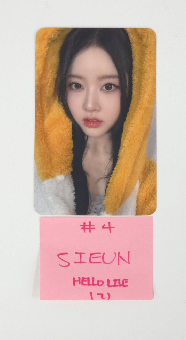 STAYC "I WANT IT" - Hello Live Fansign Event Photocard [25.8.13]