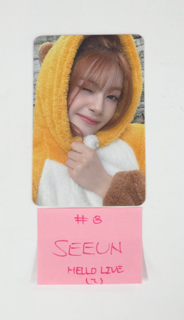 STAYC "I WANT IT" - Hello Live Fansign Event Photocard [25.8.13]