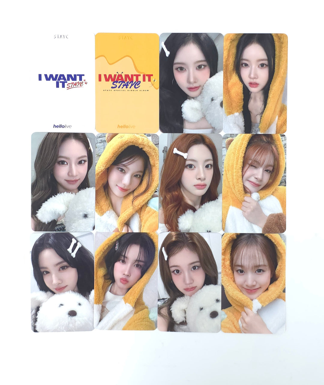 STAYC "I WANT IT" - Hello Live Fansign Event Photocard [25.8.13]