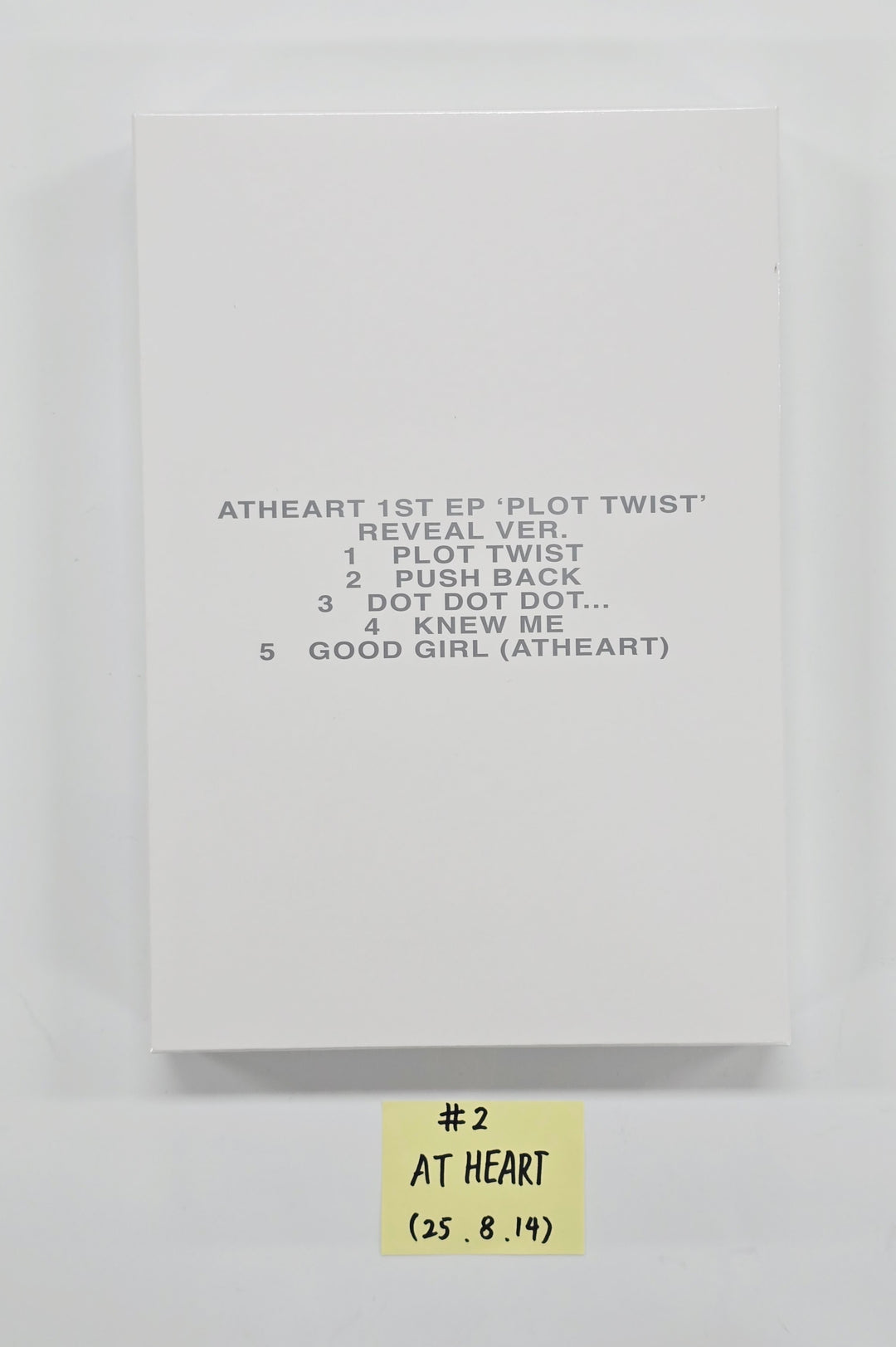 AtHeart "1st EP : Plot Twist" - Hand Autographed(Signed) Promo Album [25.8.14]