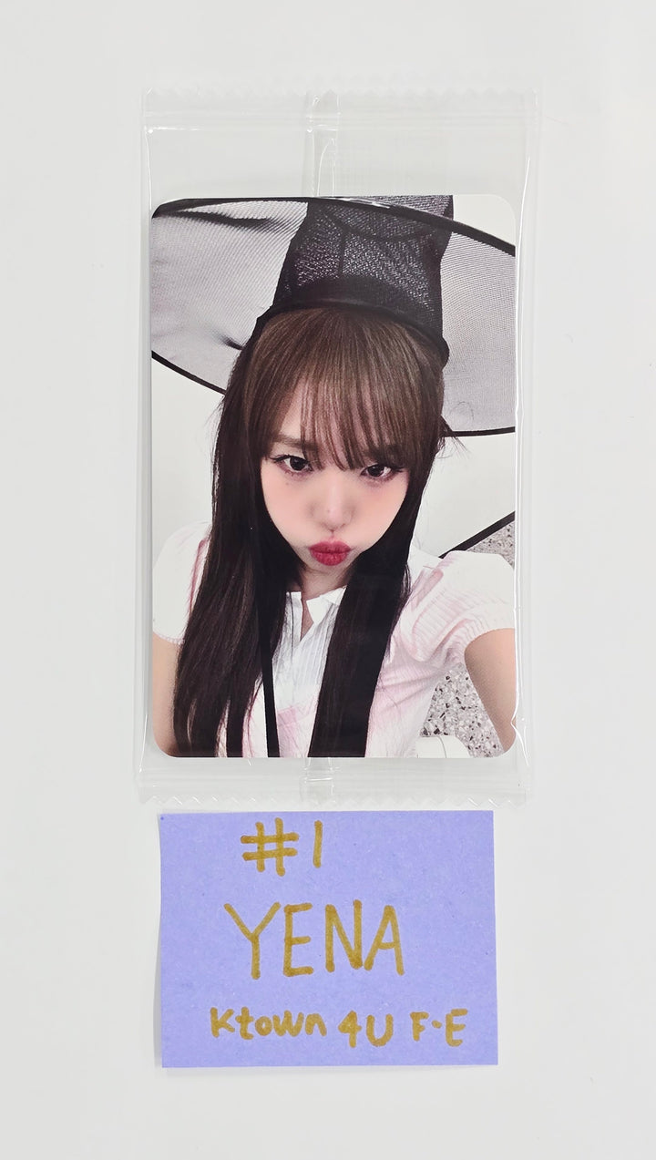 YENA "Blooming Wings" - Ktown4U Fansign Event Photocard [25.8.18]