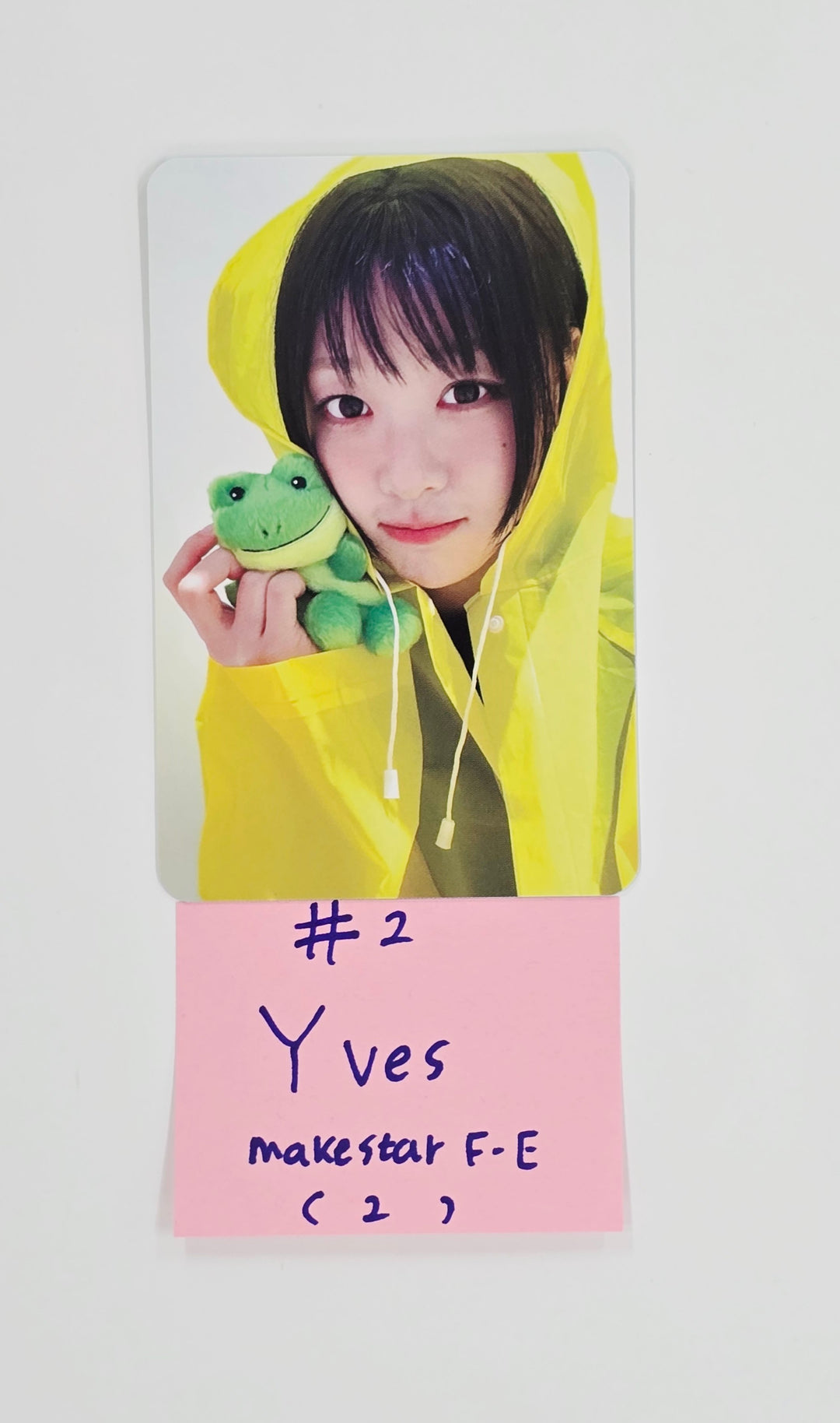 Yves "Soft Error" - Makestar Fansign Event Photocard [25.8.19]