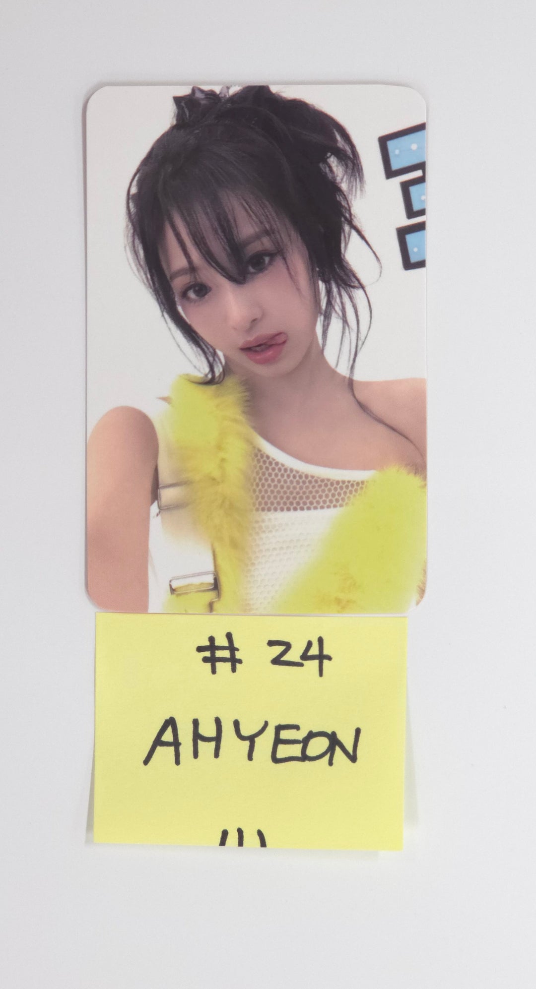 BABYMONSTER "Hot Sauce" - Official Trading Photocard [25.8.22]