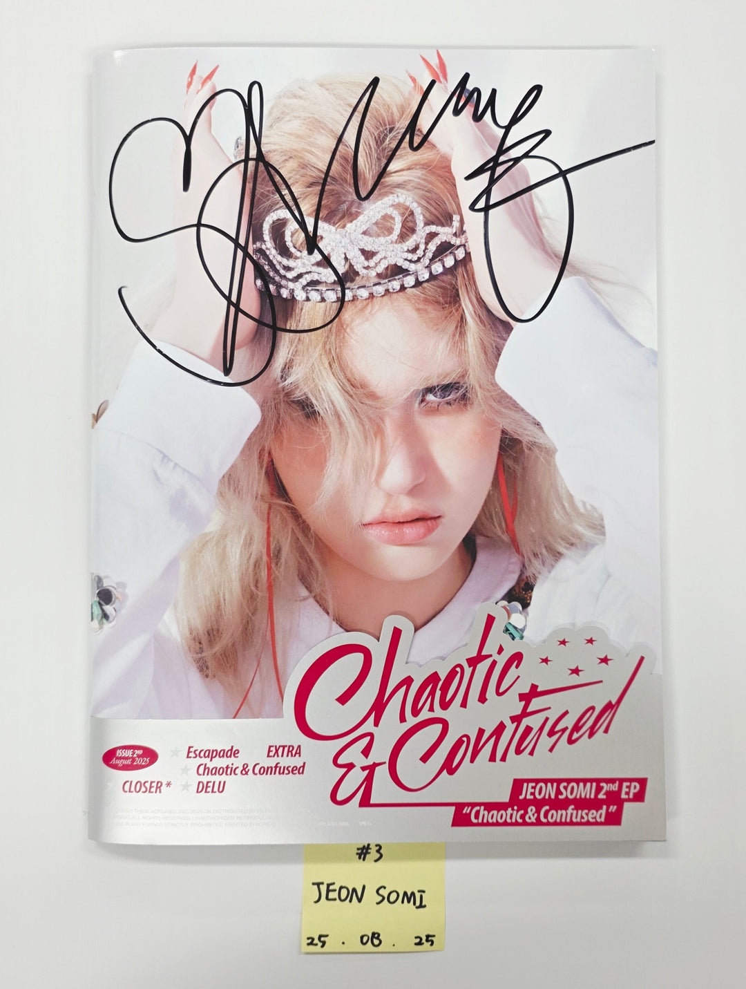 JEON SOMI "Chaotic & Confused", Kep1er "BUBBLE GUM", Moonbyul "laundri"- Hand Autograhped(Signed) Promo Album [25.8.25]