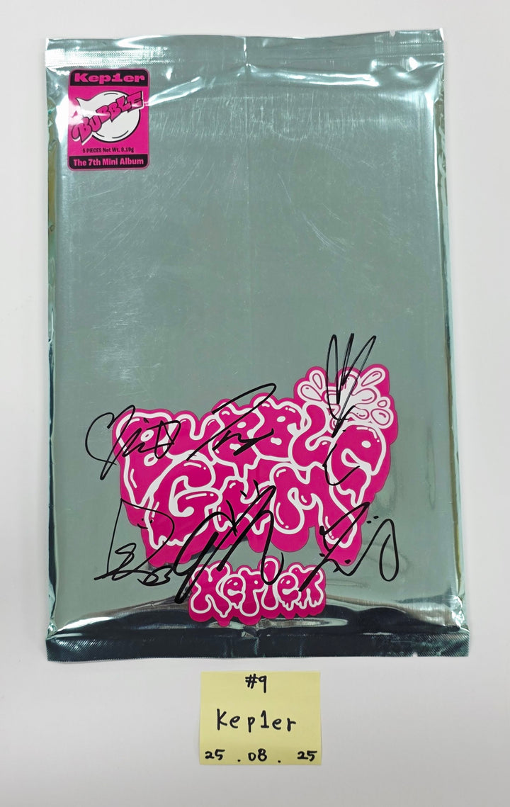 JEON SOMI "Chaotic & Confused", Kep1er "BUBBLE GUM", Moonbyul "laundri"- Hand Autograhped(Signed) Promo Album [25.8.25]