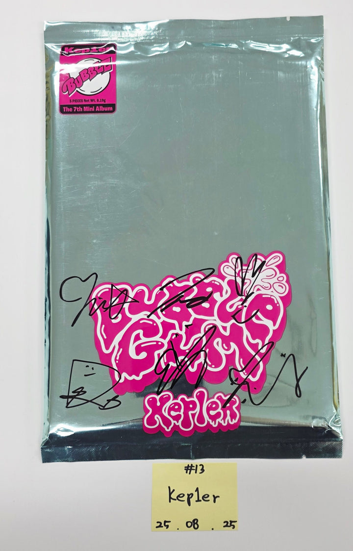 JEON SOMI "Chaotic & Confused", Kep1er "BUBBLE GUM", Moonbyul "laundri"- Hand Autograhped(Signed) Promo Album [25.8.25]