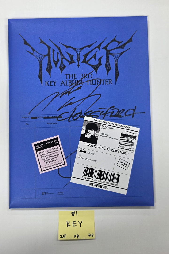 KEY "HUNTER", AMPERS&amp;ONE "LOUD &amp; PROUD", idntt "unevermet" - Hand Autograhped(Signed) Promo Album [25.8.25]