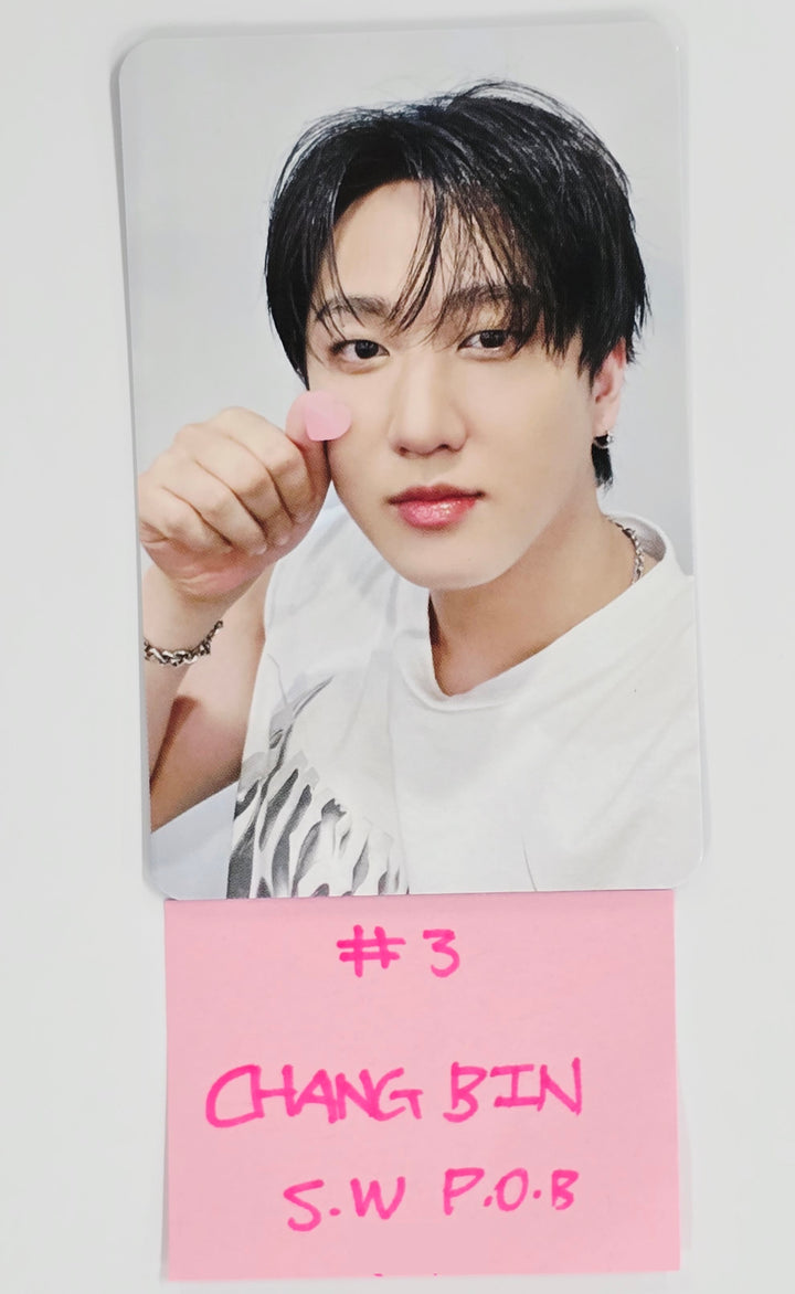 Stray Kids "KARMA" - Soundwave Pre-Order Benefit Photocard [25.8.25]