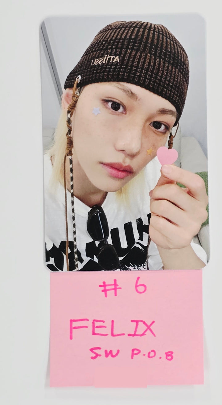 Stray Kids "KARMA" - Soundwave Pre-Order Benefit Photocard [25.8.25]