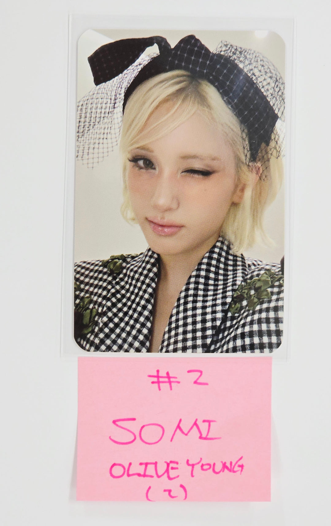 JEON SOMI "Chaotic & Confused" - Olive Young Event Photocard [25.8.25]
