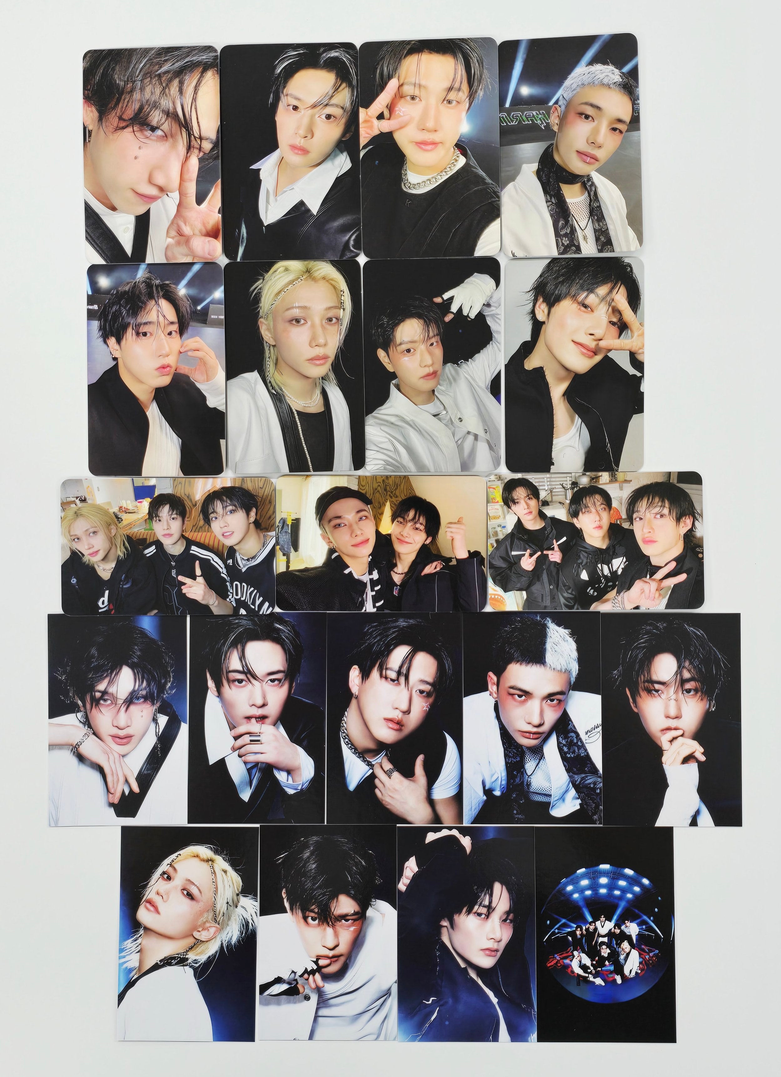 Stray Kids - HALLYUSUPERSTORE