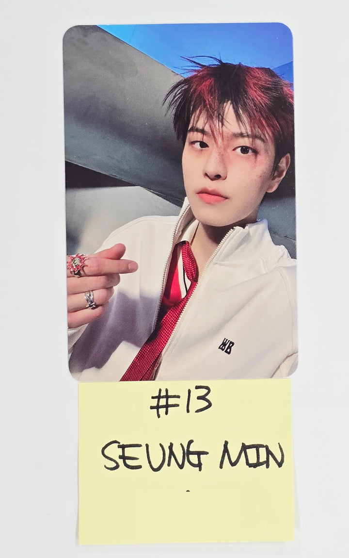 Stray Kids "KARMA" - Official Photocard [25.8.25]