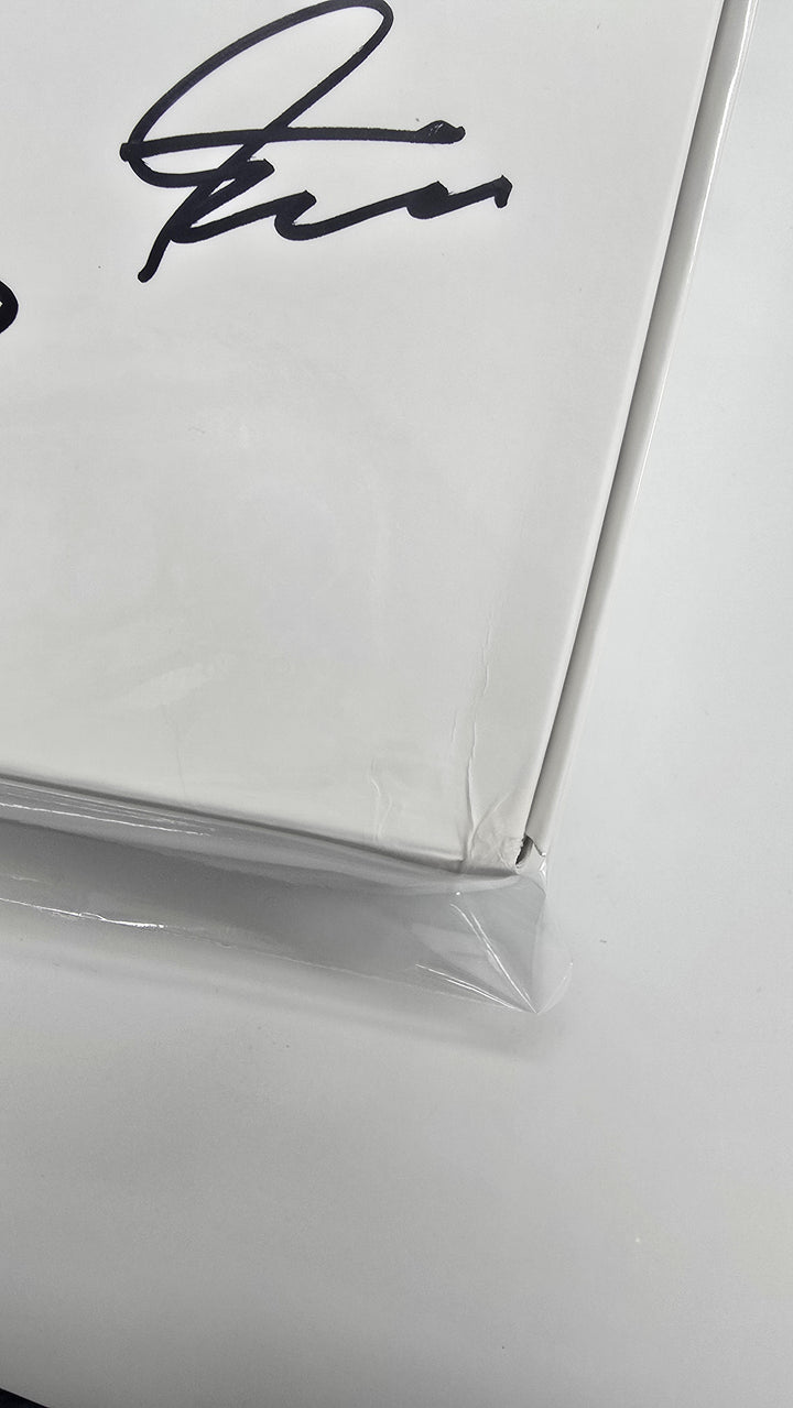 Stray Kids "KARMA" - Hand Autograhped(Signed) Promo Album [25.8.25] - Must Read !
