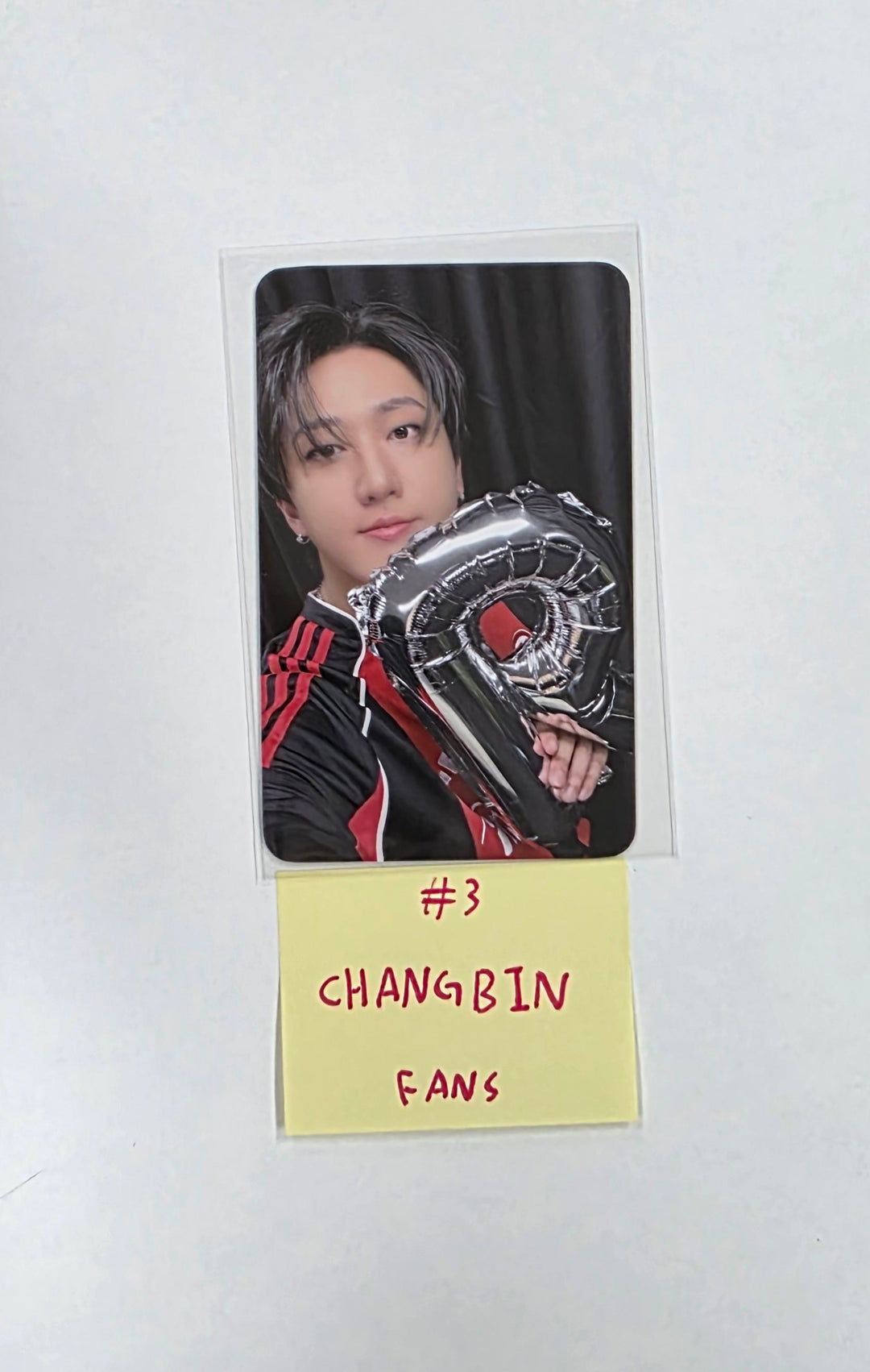 Stray Kids "KARMA" - FANS Pre-Order Benefit Photocard [25.8.26]