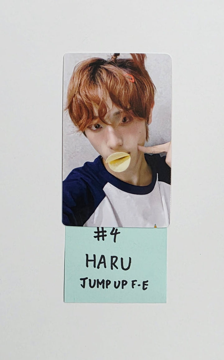 XLOV "I ONE" - Jump UP Fansign Event Photocard [25.8.26]