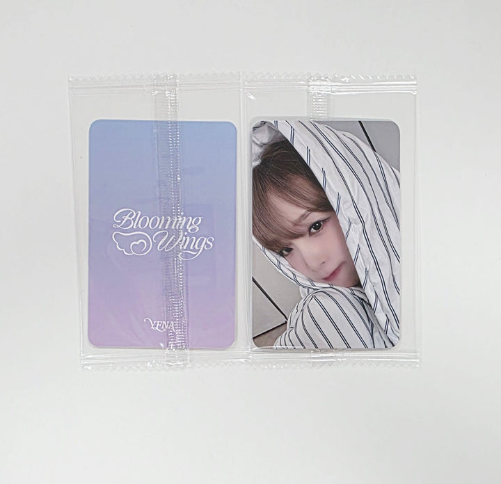 YENA "Blooming Wings" - Ktown4U Fansign Event Photocard R2 [25.8.26]