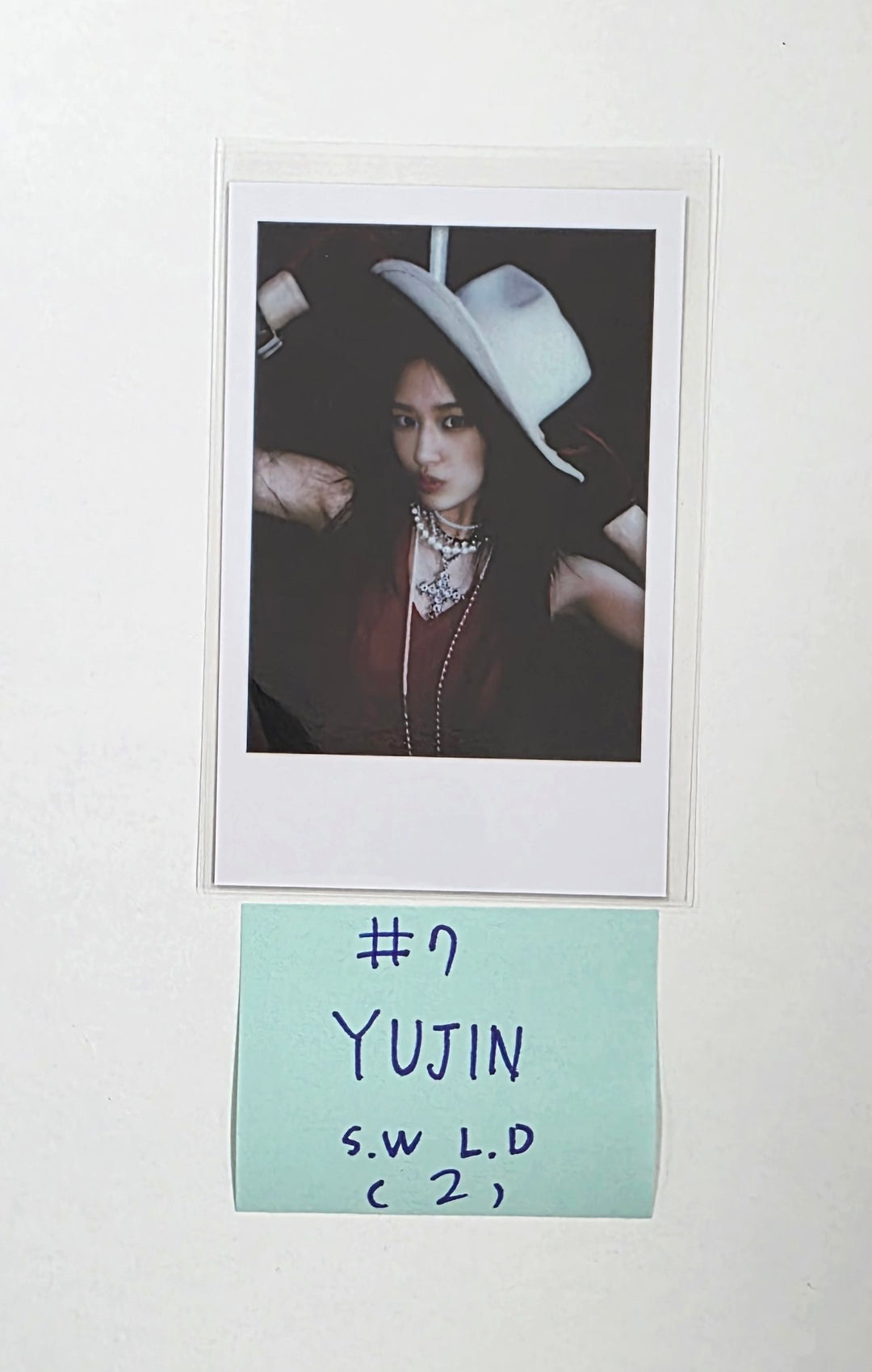 IVE "IVE SECRET" - Soundwave Lucky Draw Event Photocard [25.8.26]