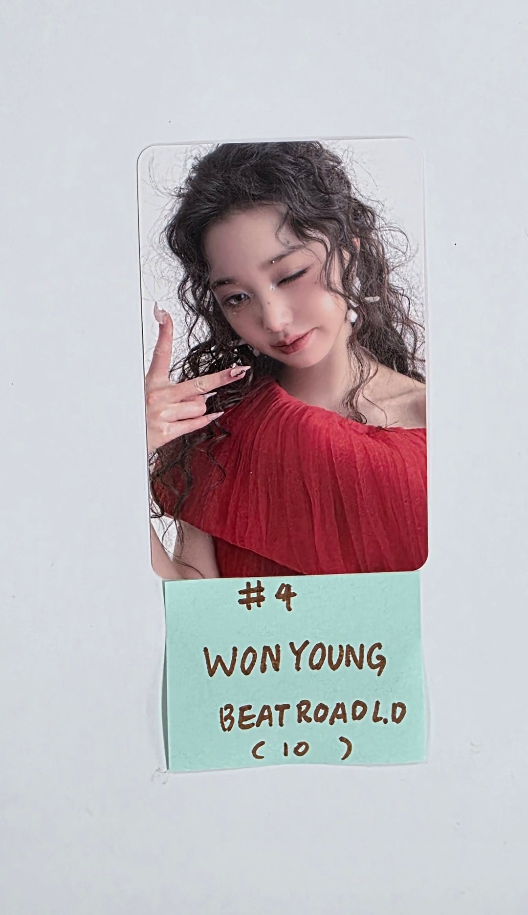 IVE "IVE SECRET" - Beatroad Lucky Draw Event Photocard [25.8.26]