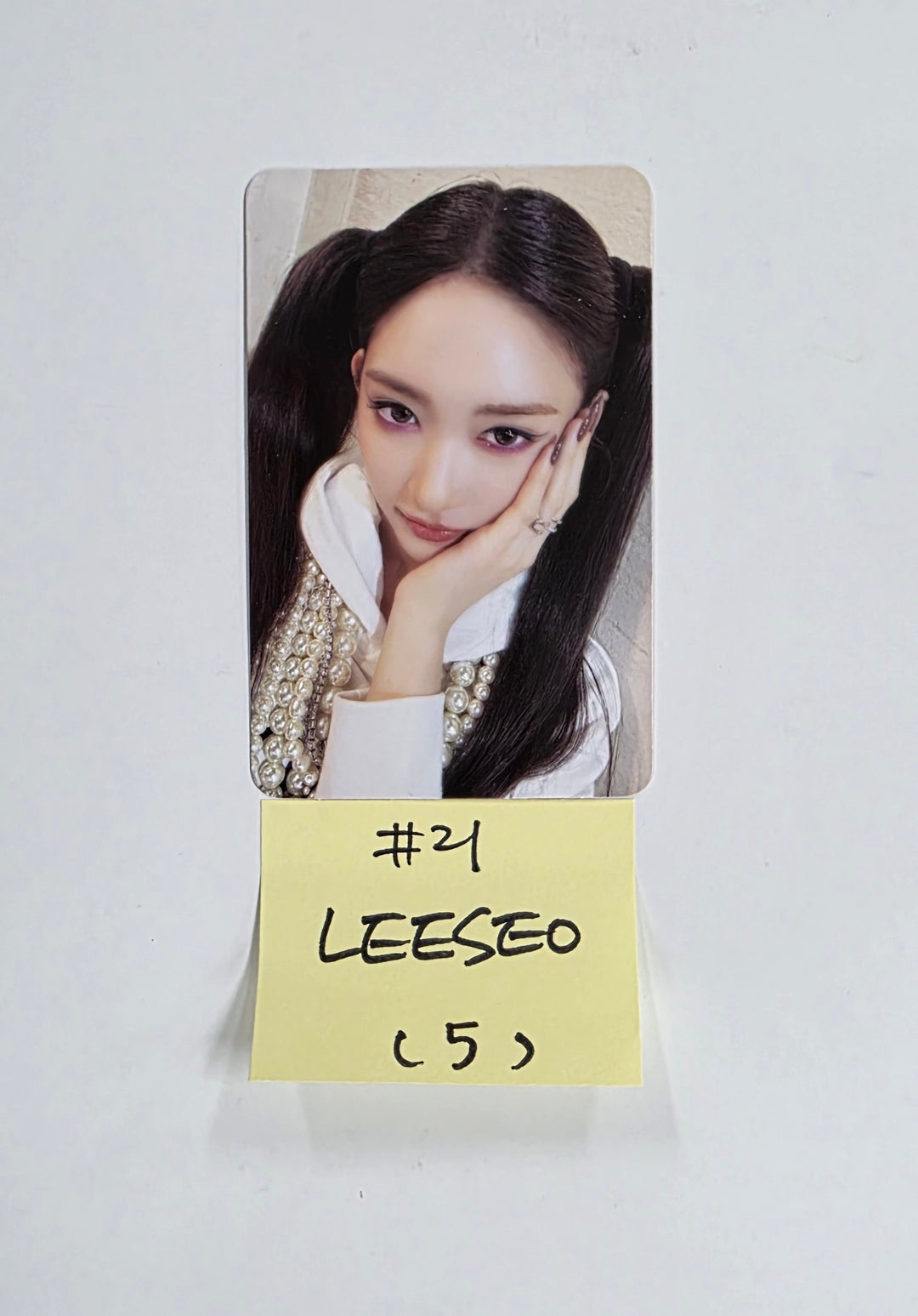 IVE "THE 4th EP : IVE SECRET" - Official Photocard (Shh! ver.+Gasp! ver.+Psst! ver.+LOVED IVE ver.) [25.8.26] [Restocked 8/27]