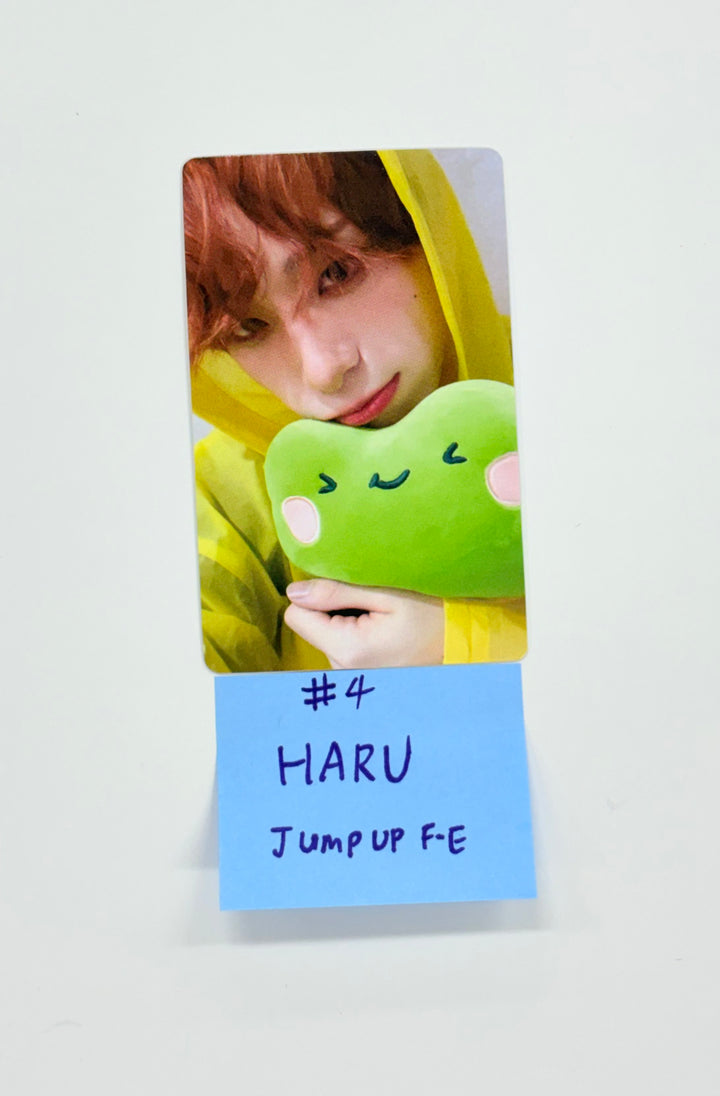 XLOV "I ONE" - Jump UP Fansign Event Photocard  R2 [25.8.27]
