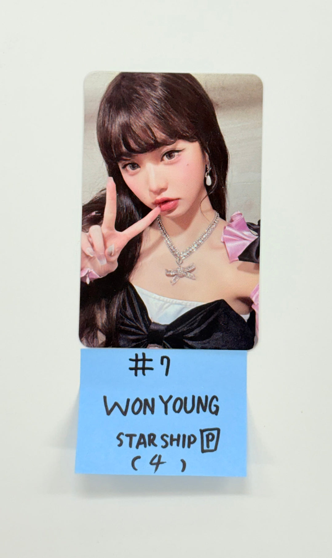 IVE "IVE SECRET" - Starship Pre Order Benefit Photocard (Photobook ver.) [25.8.27]